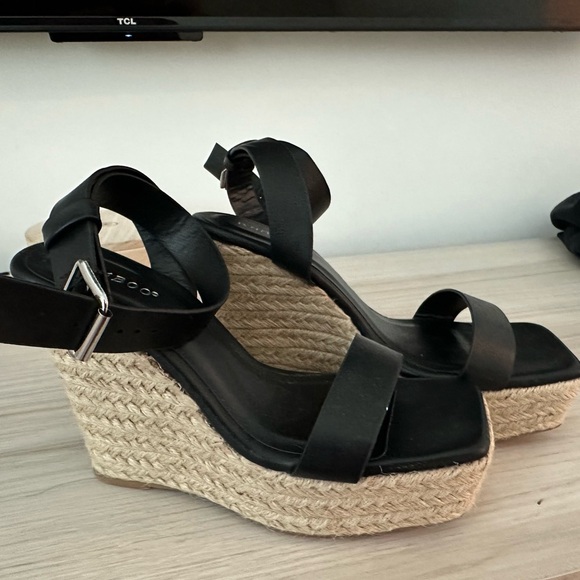 NWOT - Espadrille Wedges - Picture 4 of 6